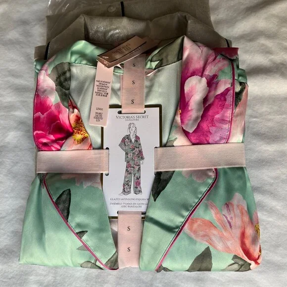 Victoria's Secret Satin Glazed Long Pajamas Set NWT, S